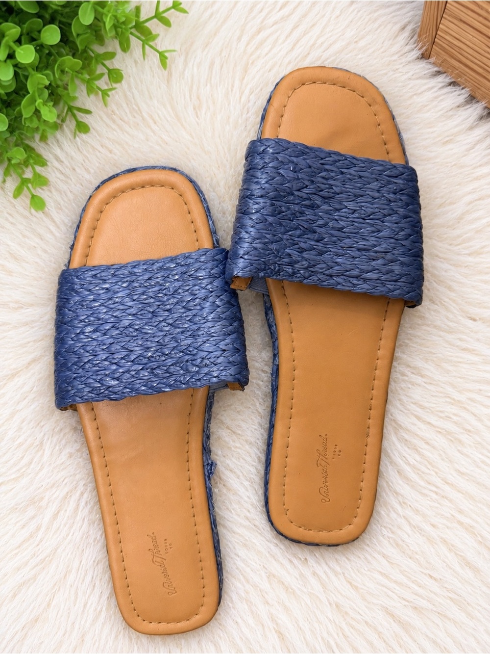 Universal Thread Blue Woven Slide Sandals with Tan Footbed